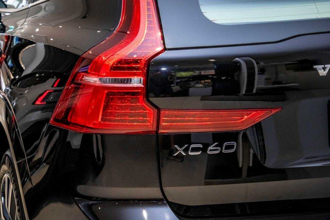 Volvo  XC60 Ultimate, B5 Mild Hybrid, Petrol, Bright