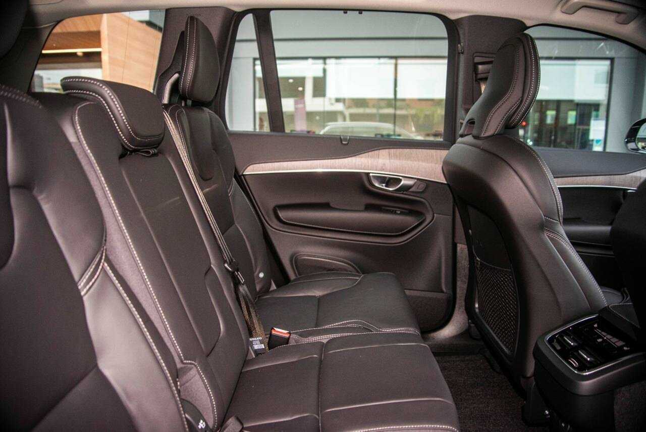 Volvo  XC90 Ultimate, B6 AWD Mild hybrid, Petrol, Bright, 7 Seats