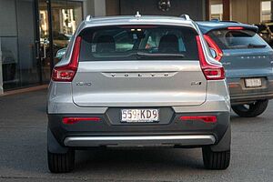 Volvo  XC40 Ultimate, B4 Mild Hybrid, Petrol, Bright