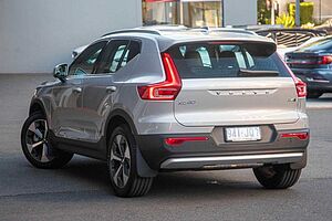 Volvo  XC40 Ultimate, B4 Mild Hybrid, Petrol, Bright